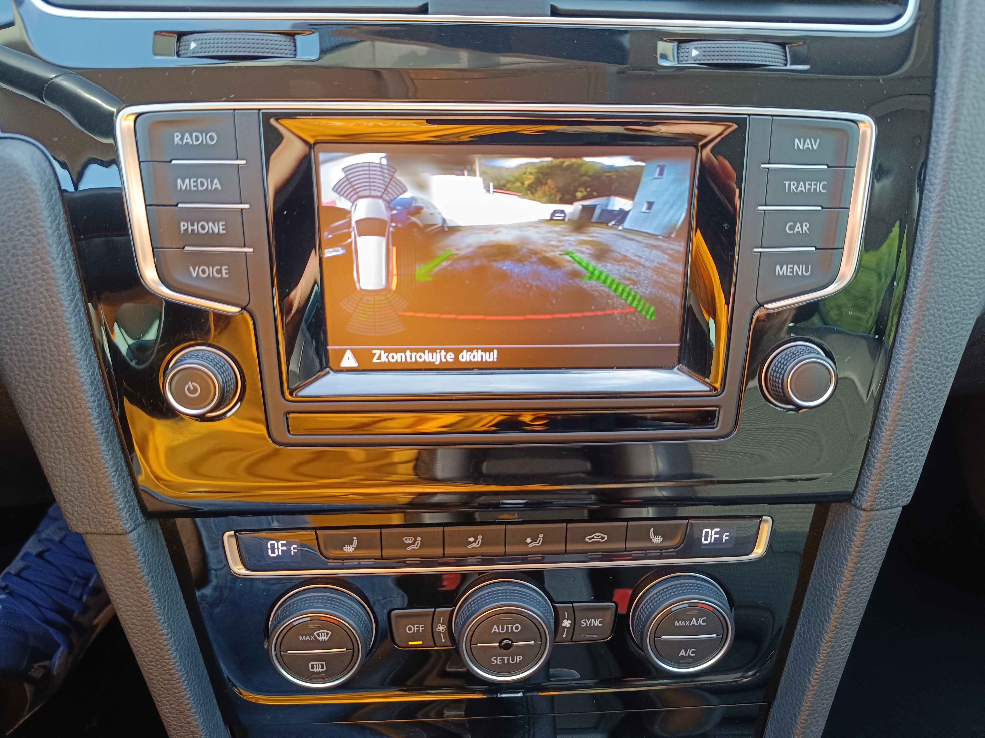 VW Golf Variant 2,0 TDi 110 kW DSG Highline