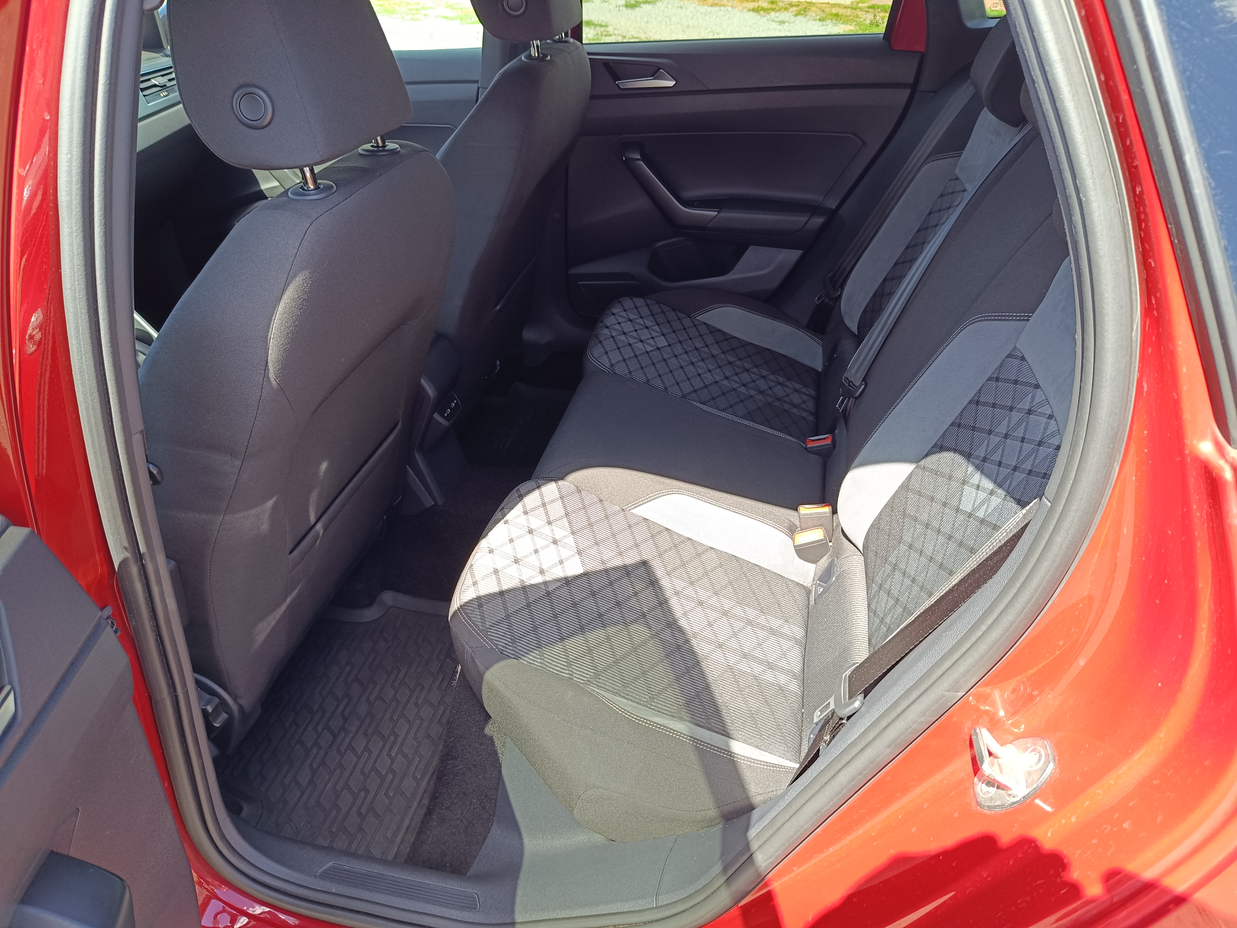 VW TAIGO 1,5 TSI 110 kW DSG R LINE