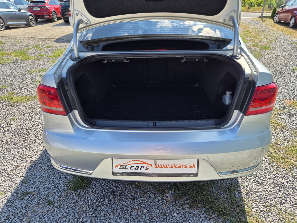 Volkswagen Passat 2.0 TDi 103 KW R-Line