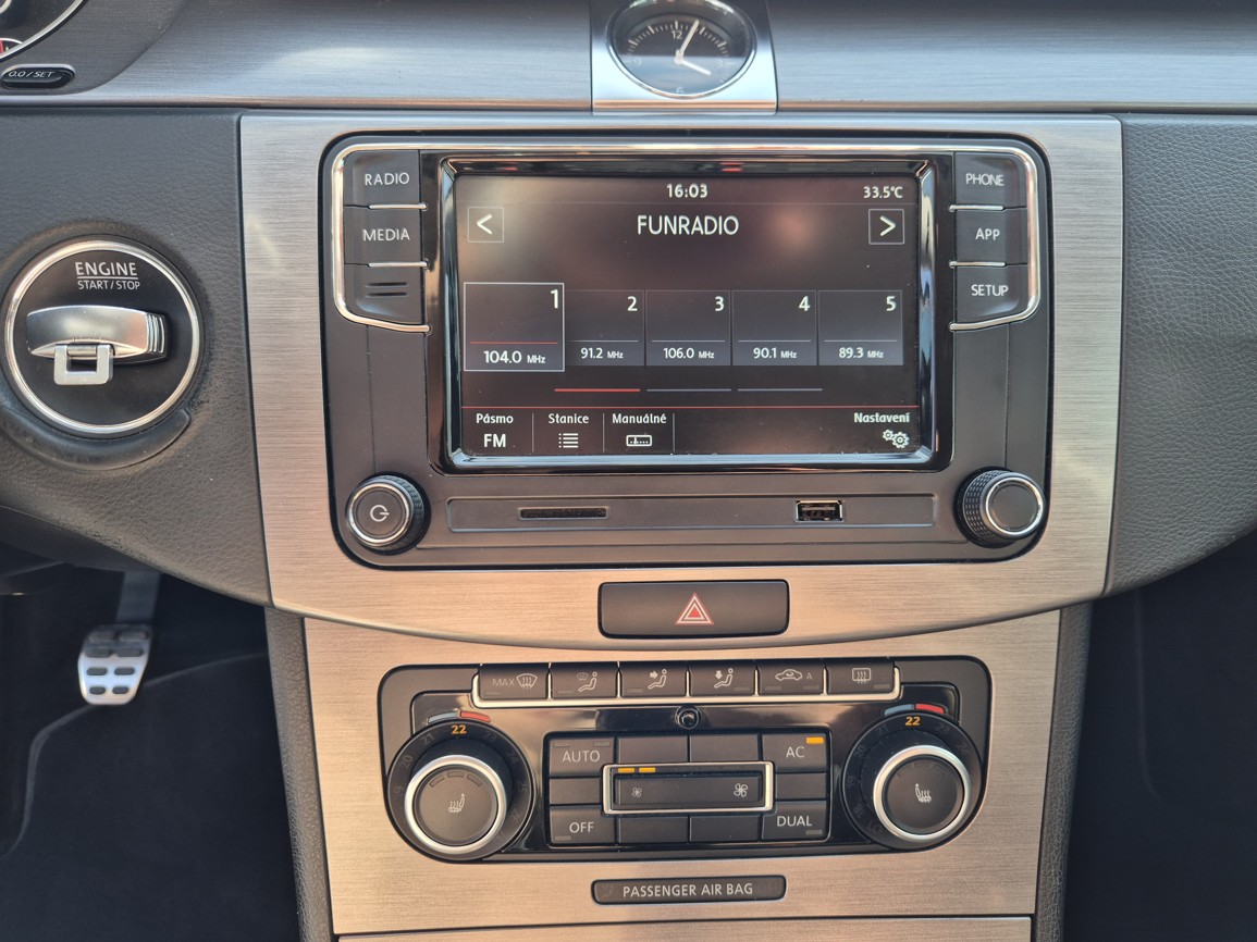 Volkswagen Passat 2.0 TDi 103 KW R-Line
