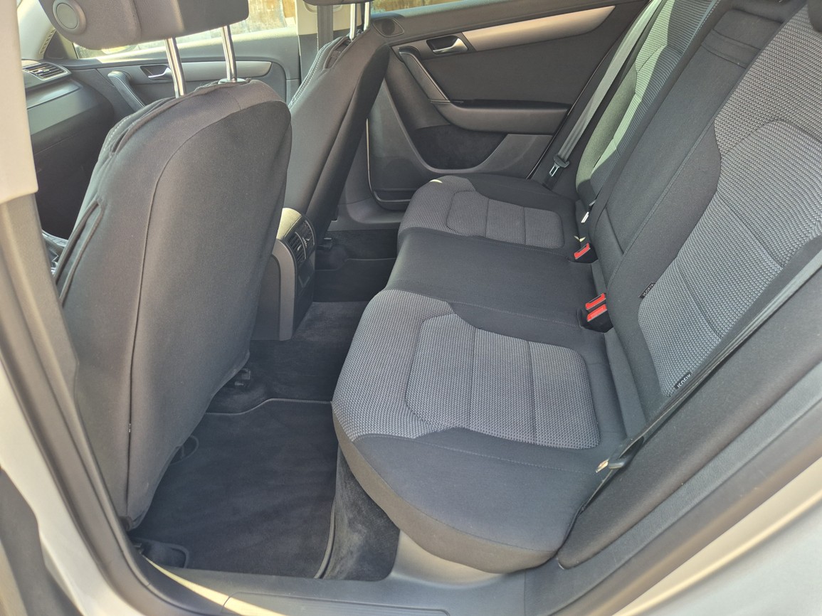 Volkswagen Passat 2.0 TDi 103 KW R-Line